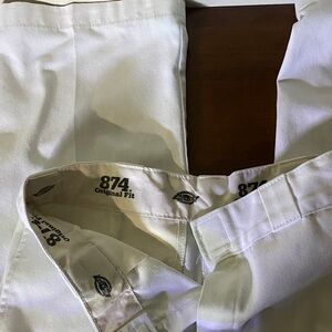 Dickies Men's 874 Original Fit Cream Chinos